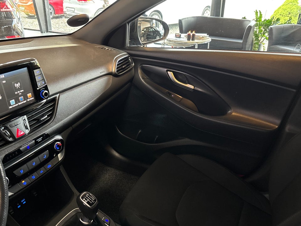 Hyundai i30 1,0 T-GDi Go! stc. 5d