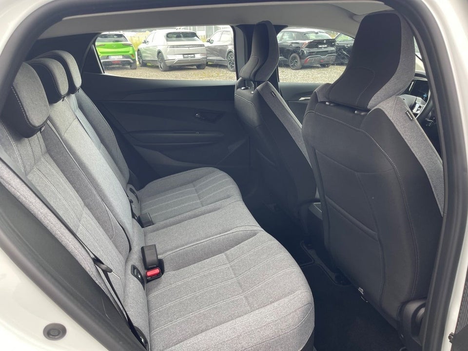 Renault Megane E-Tech 40 Equilibre 5d