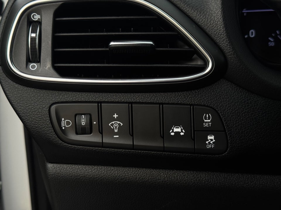 Hyundai i30 1,0 T-GDi Life Komfort 5d