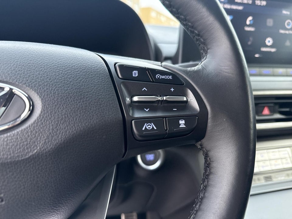 Hyundai Kona 39 EV Select 5d