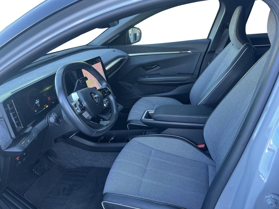 Renault Megane E-Tech 60 Techno 5d