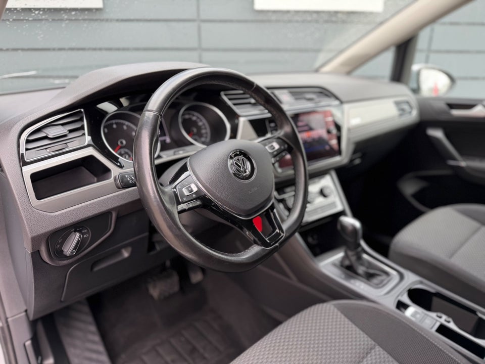VW Touran 1,5 TSi 150 Comfortline DSG 7prs 5d