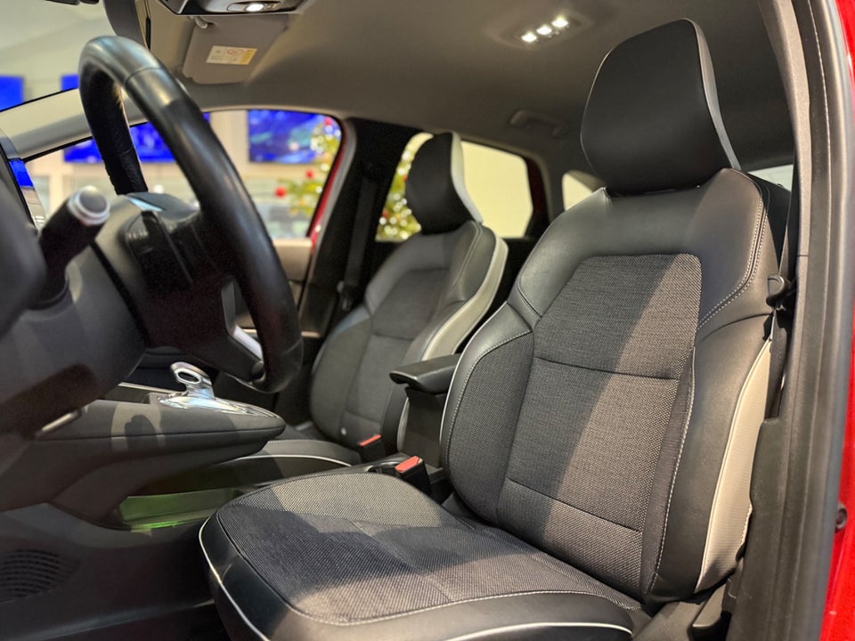 Renault Captur 1,3 TCe 130 Intens EDC 5d