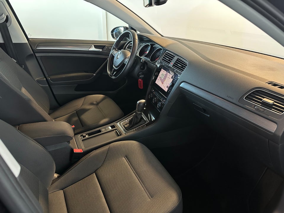VW Golf VII 1,5 TSi 150 Comfortline DSG Van 5d