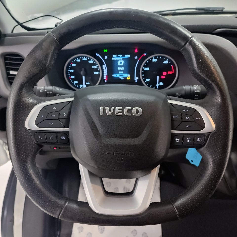 Iveco Daily 3,0 35S18 4100mm Lad AG8