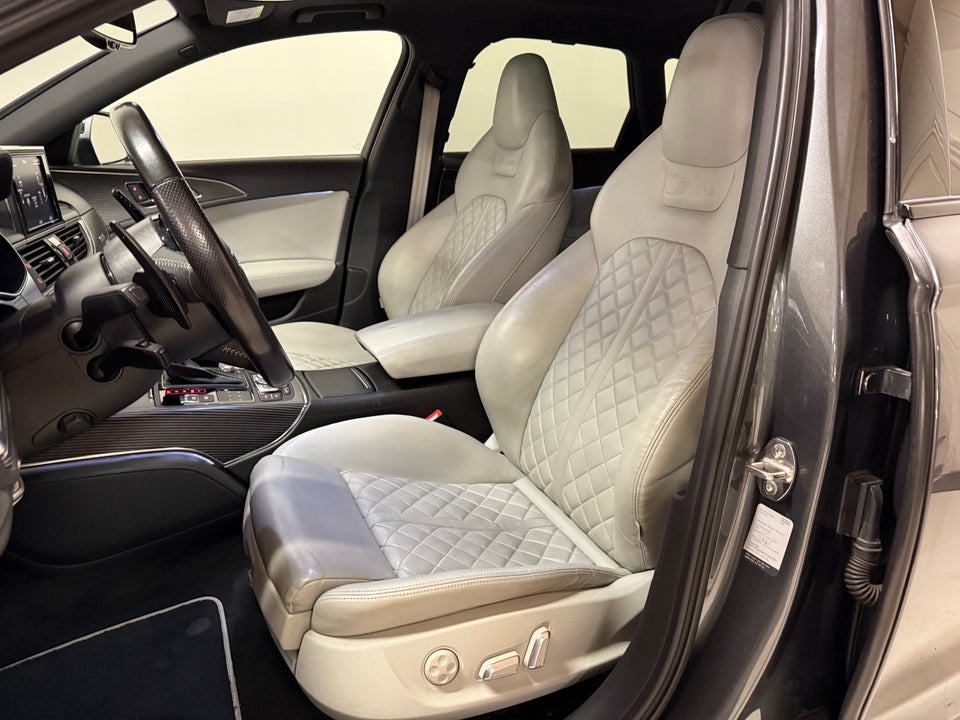 Audi A6 3,0 TDi 320 Avant quattro Tiptr. Van 5d