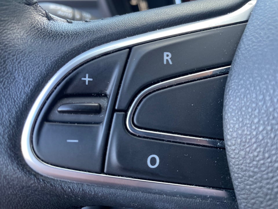 Renault Kadjar 1,3 TCe 140 Zen Van 5d