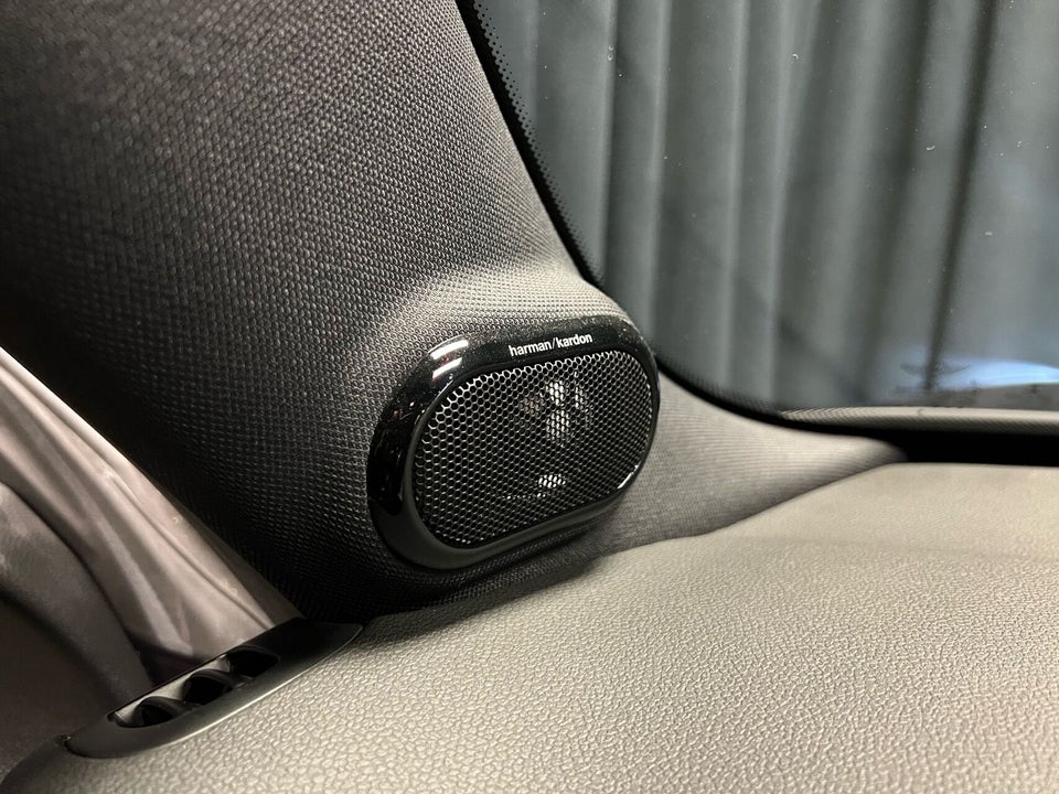 MINI Cooper SE Yours Trim 3d