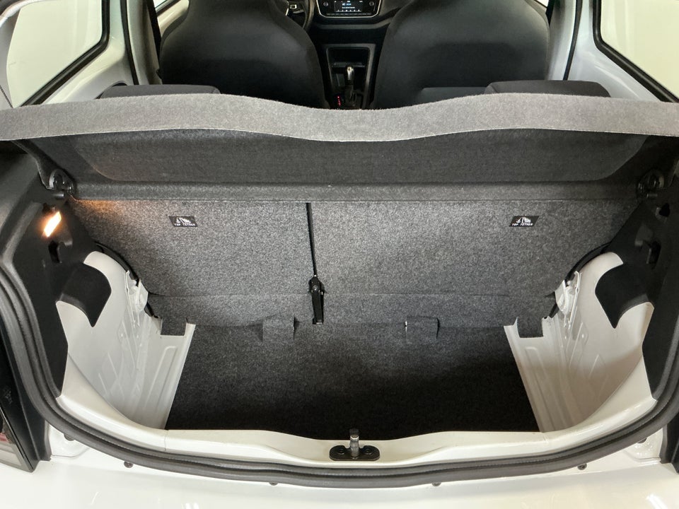 VW e-Up! Move Up! 5d