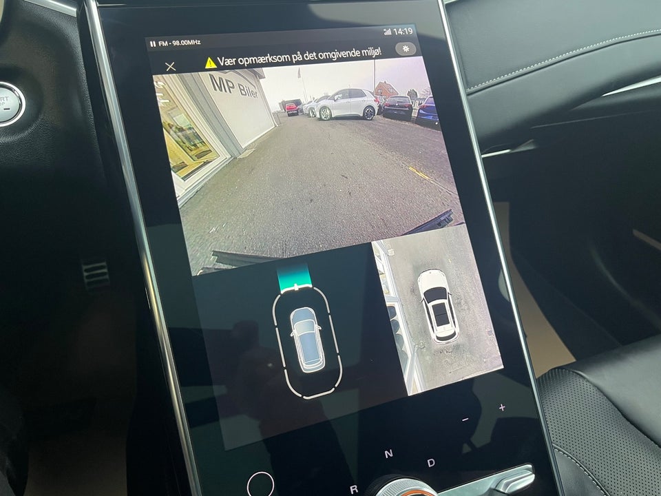 MG Marvel R Luxury 5d