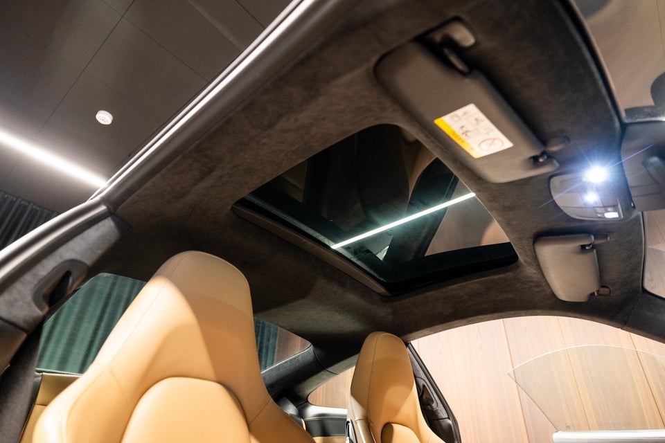 Porsche 911 Turbo S 3,8 Coupé PDK 2d