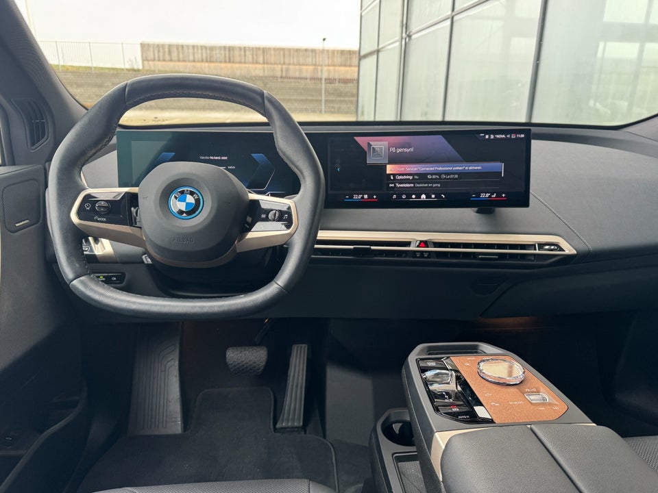 BMW iX xDrive50 Supercharged 5d
