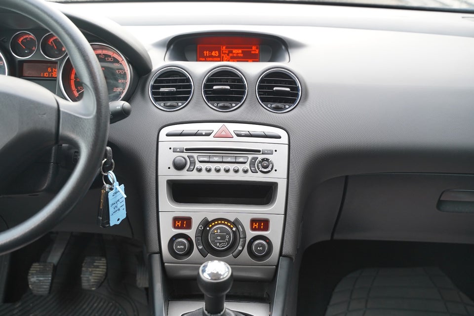 Peugeot 308 1,6 VTi Comfort+ 5d