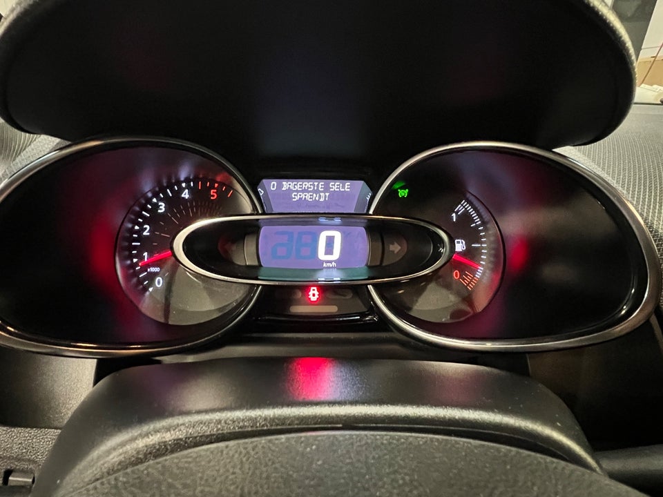 Renault Clio IV 1,5 dCi 90 Zen 5d