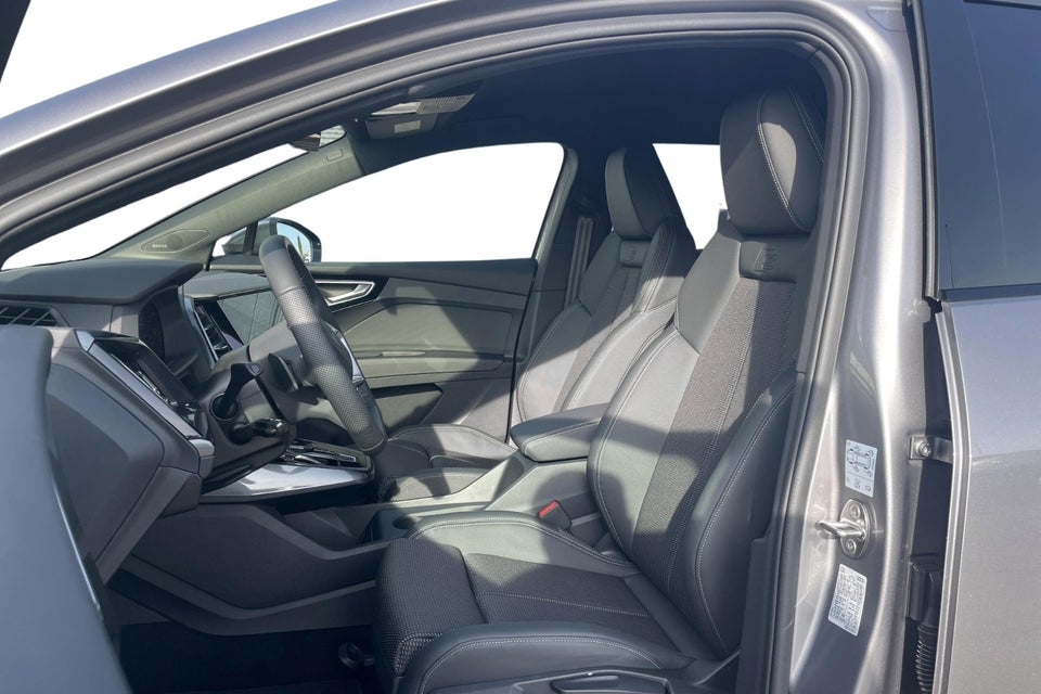 Audi Q4 e-tron 45 Progress 5d