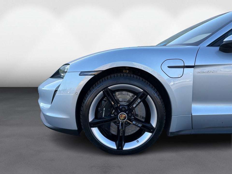 Porsche Taycan 4S 4d