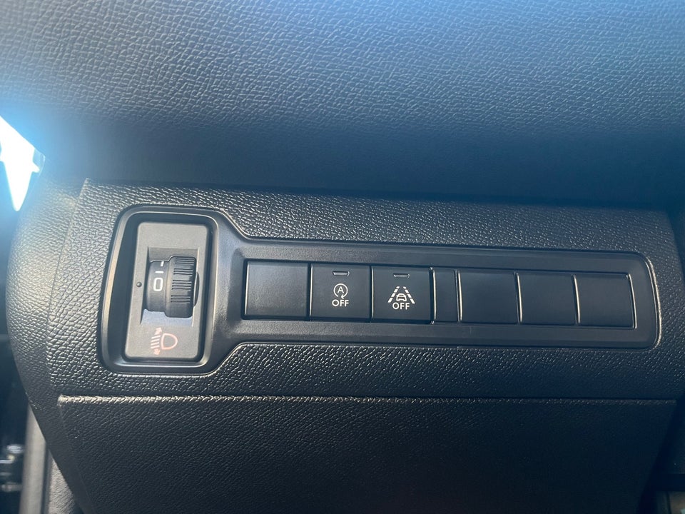 Peugeot 308 1,6 BlueHDi 120 Allure Sky 5d