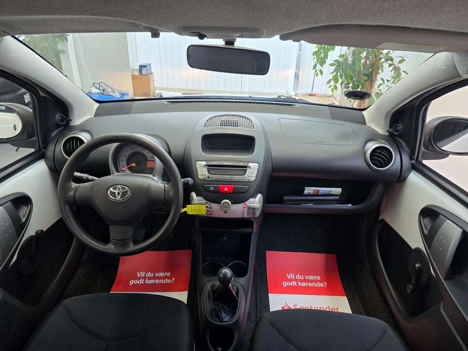 Toyota Aygo 1,0 VVT-i T1 5d