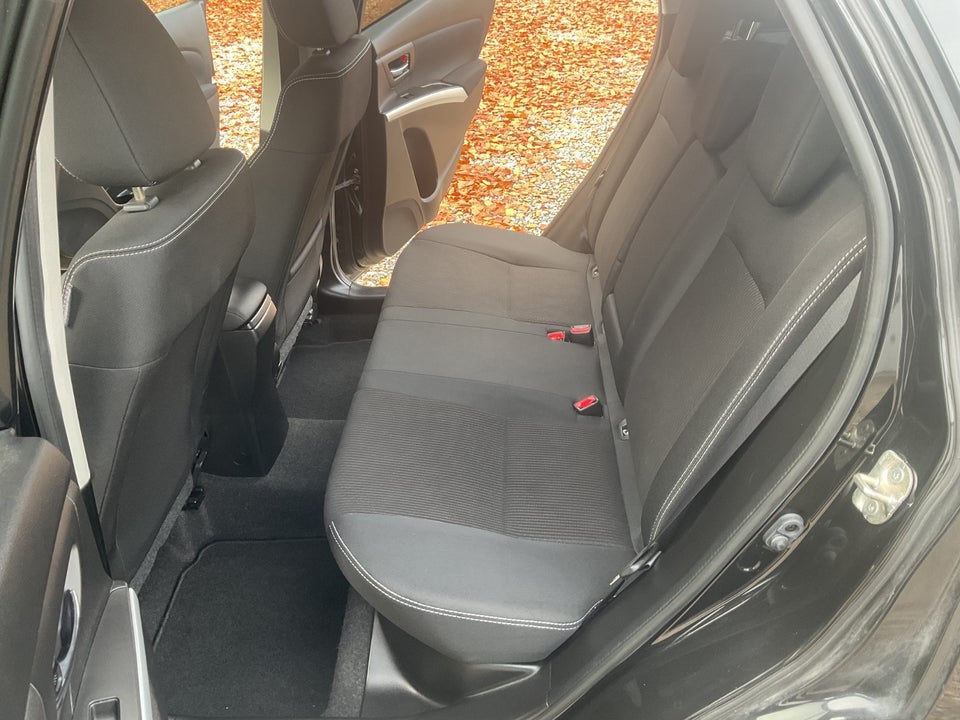 Suzuki S-Cross 1,0 Boosterjet Active 5d