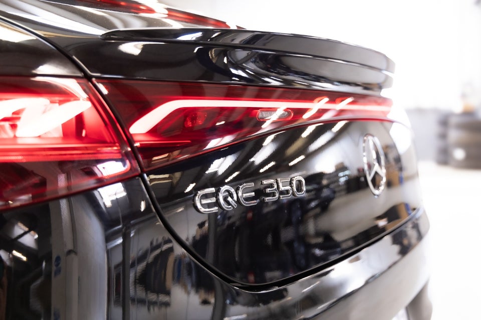 Mercedes EQE350 AMG Line 4d