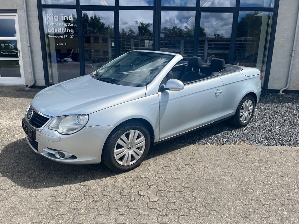 VW Eos 2,0 FSi 2d