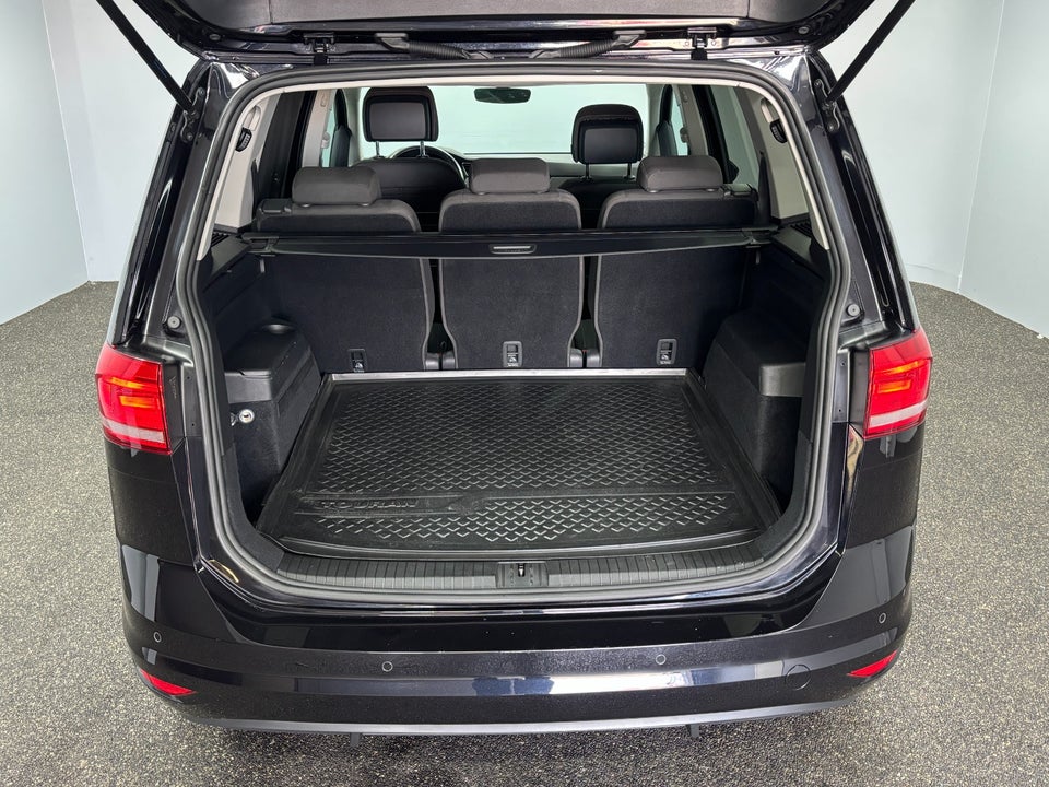 VW Touran 1,5 TSi 150 Comfortline Family DSG 7prs 5d