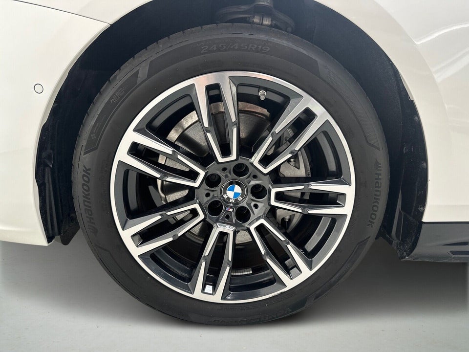 BMW i5 xDrive40 Touring Fully Charged 5d
