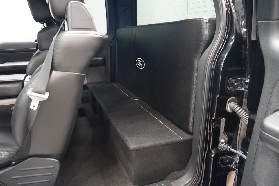 Ford F-150 5,4 V8 Lariat aut. 2d