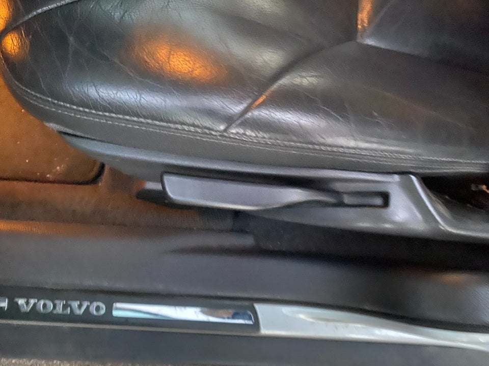 Volvo S60 2,4 170 Momentum 4d