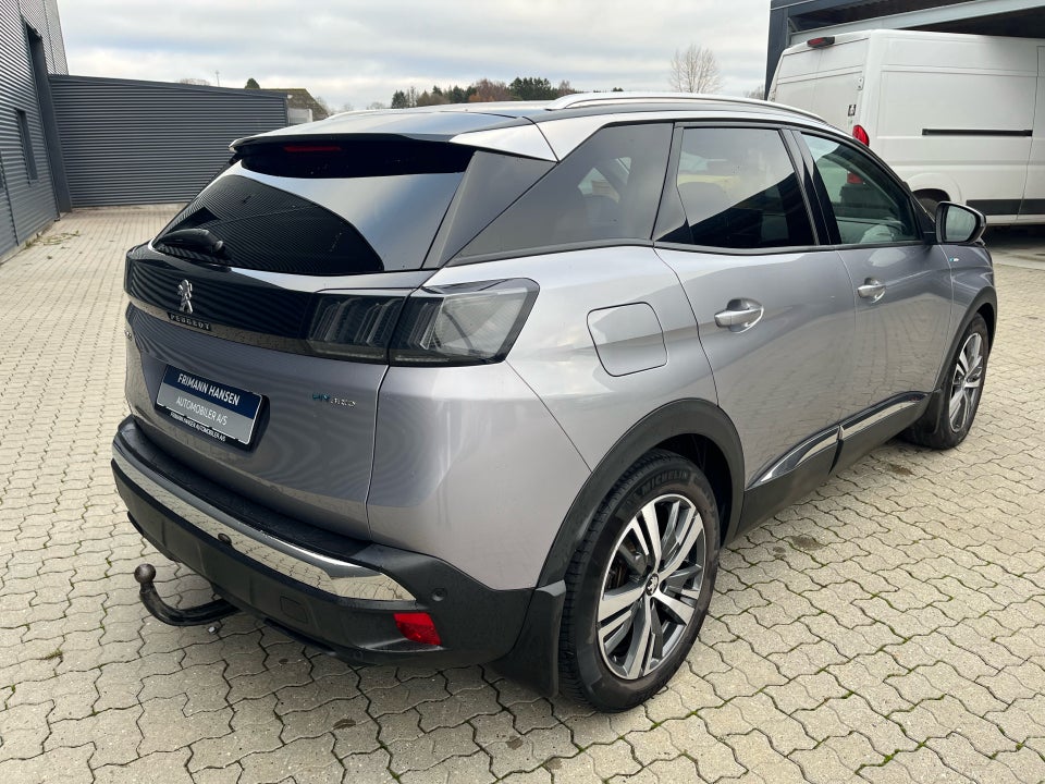 Peugeot 3008 1,6 Hybrid First Selection EAT8 5d