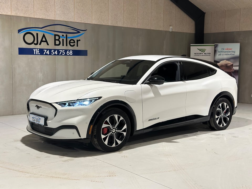 Ford Mustang Mach-E 98 Extended Range 5d