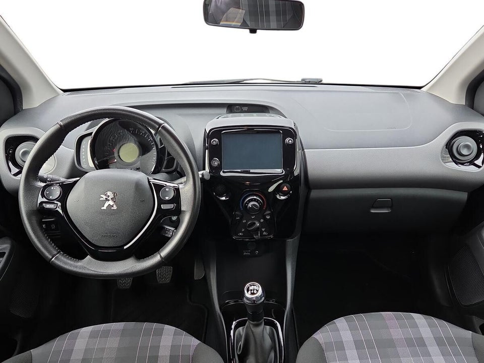 Peugeot 108 1,0 e-VTi 72 Selection 5d