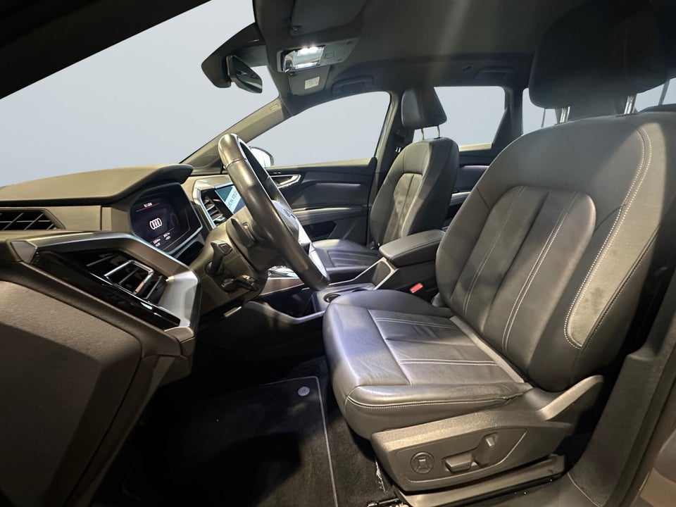 Audi Q4 e-tron 40  5d