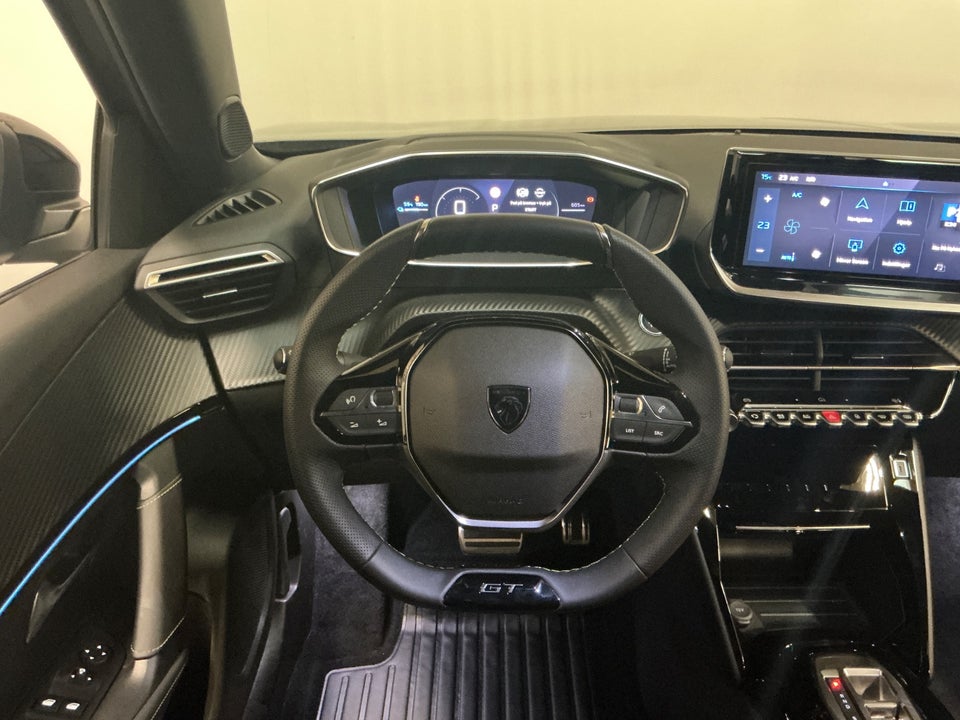 Peugeot e-2008 54 GT 5d