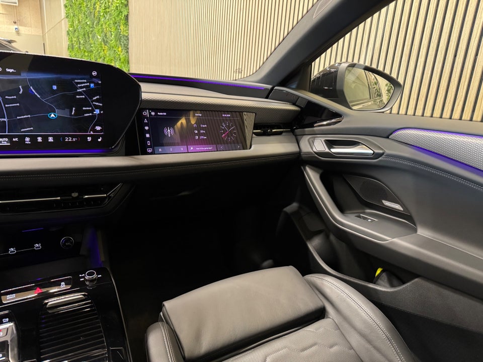 Audi A6 e-tron Ultra Avant quattro 5d