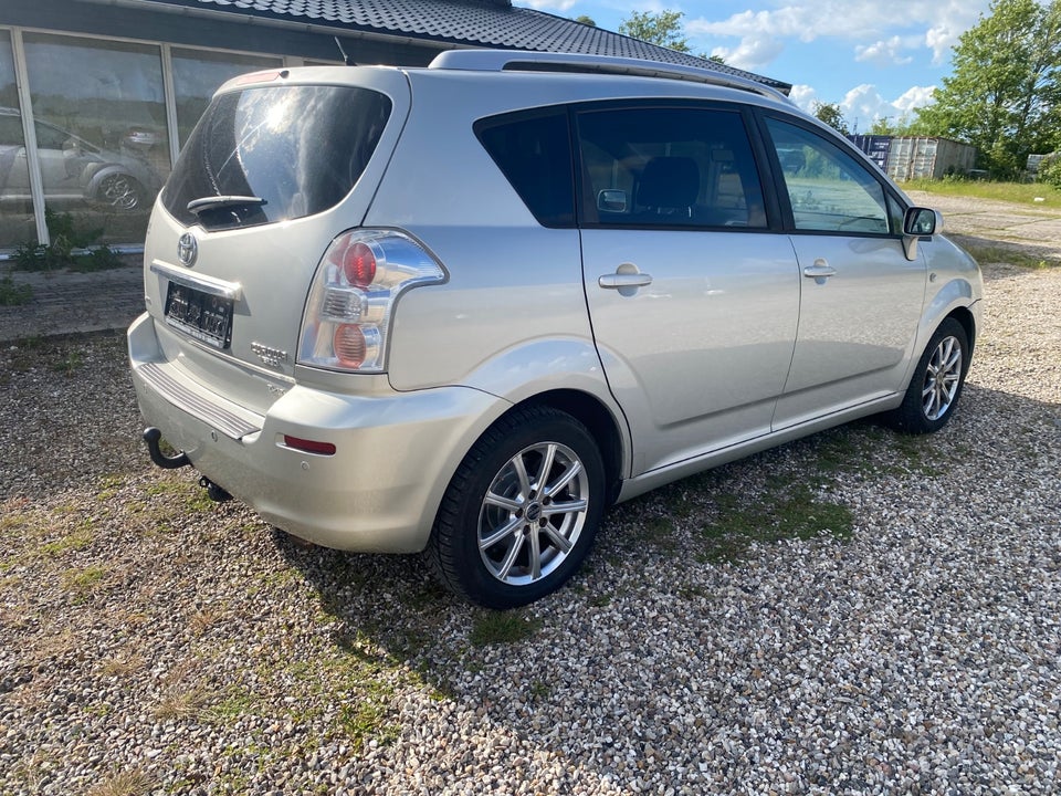 Toyota Corolla Verso 2,2 D-4D 136 Sol 7prs 5d