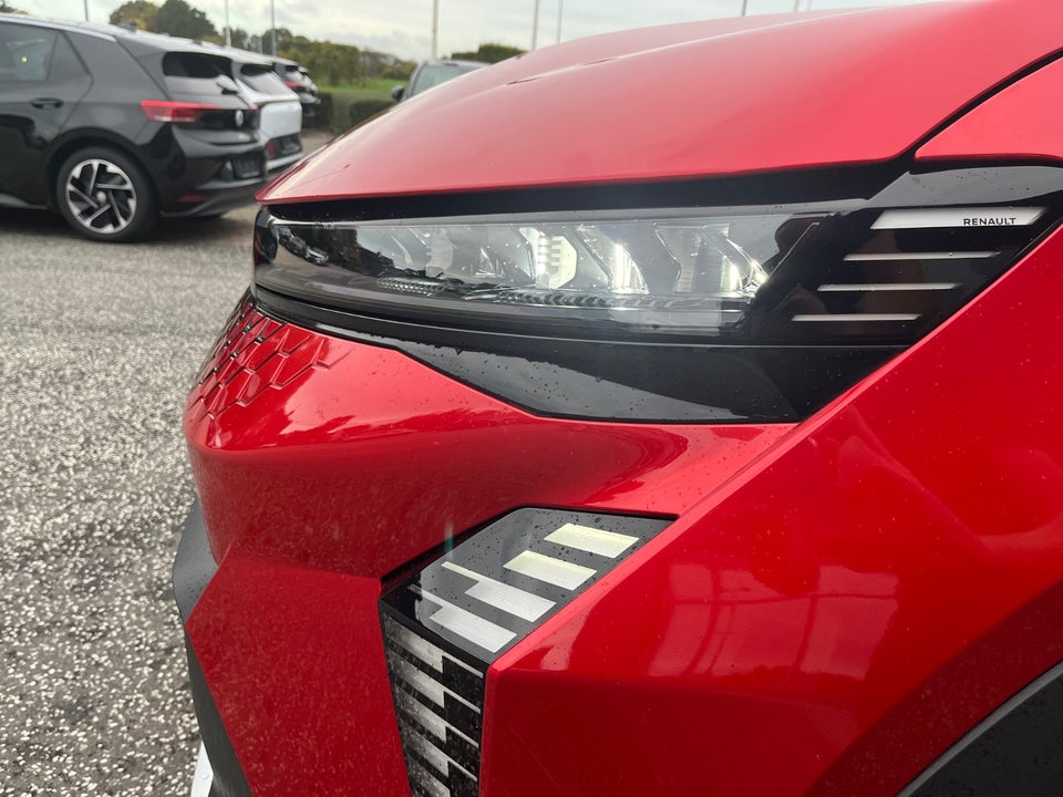 Renault Scenic E-Tech 87 Iconic 5d