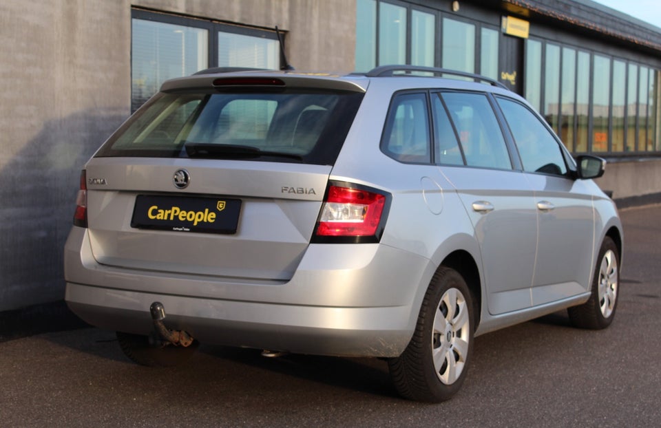 Skoda Fabia 1,2 TSi 90 Ambition Combi 5d