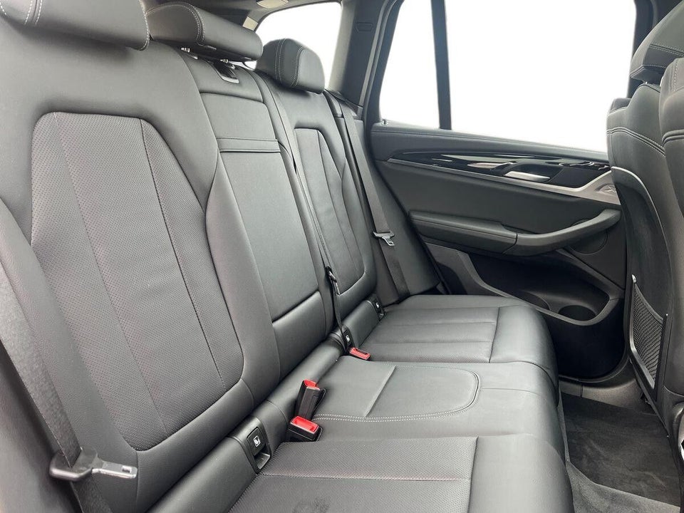 BMW iX3 Charged M-Sport 5d