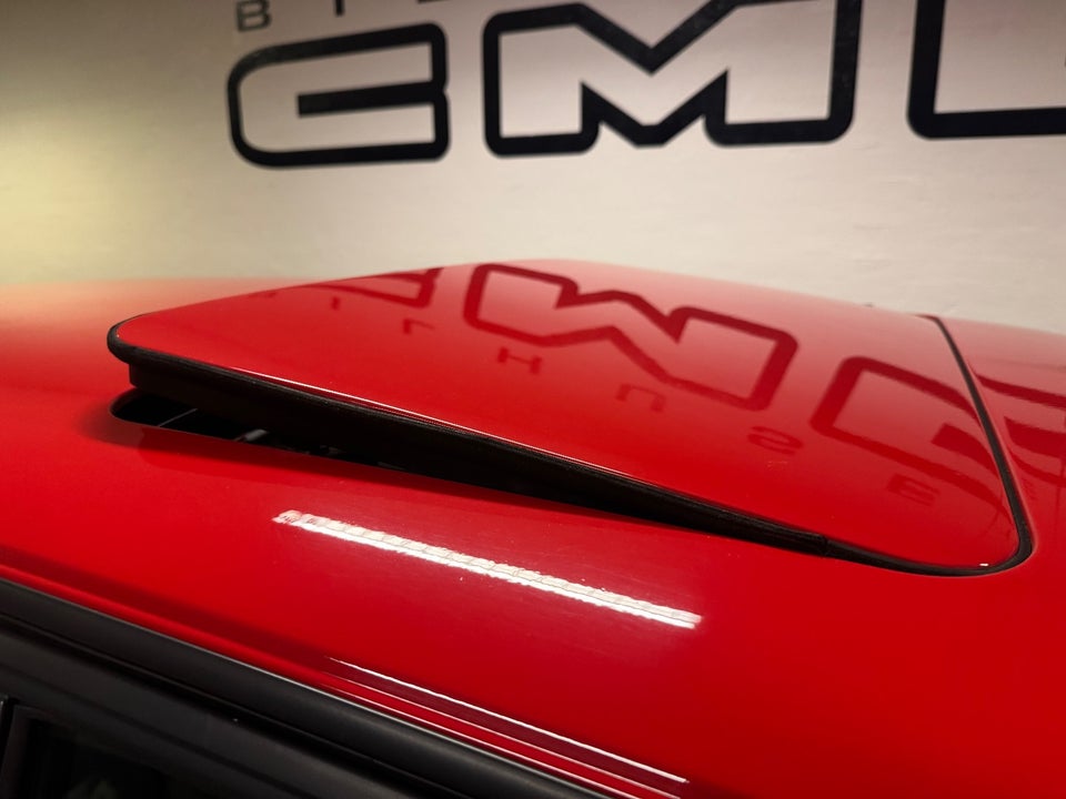 BMW 320i 2,0 Touring 5d