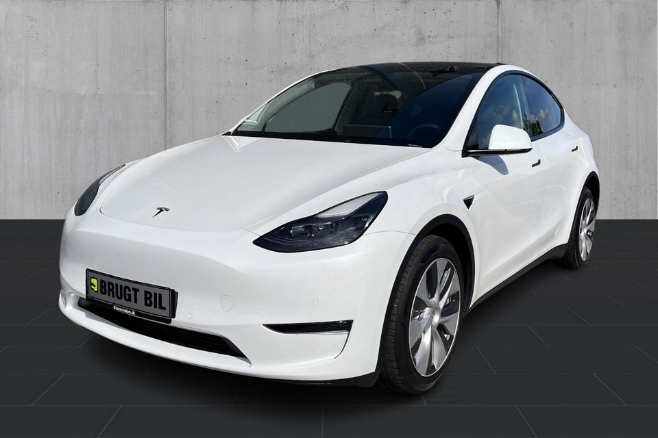 Tesla Model Y Long Range AWD 5d