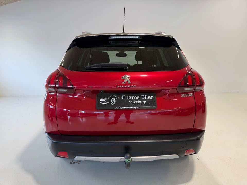 Peugeot 2008 1,5 BlueHDi 100 Prestige Sky 5d