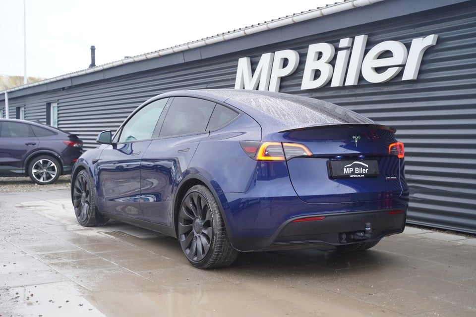 Tesla Model Y Performance AWD 5d