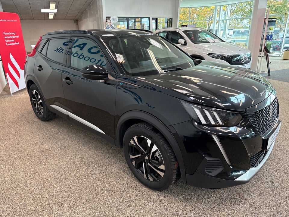 Peugeot e-2008 50 GT 5d