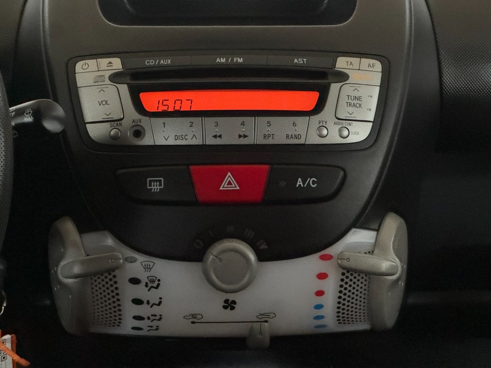 Toyota Aygo 1,0 VVT-i T2 Air 5d