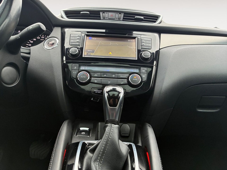 Nissan Qashqai 1,6 dCi 130 Tekna+ X-tr. 5d