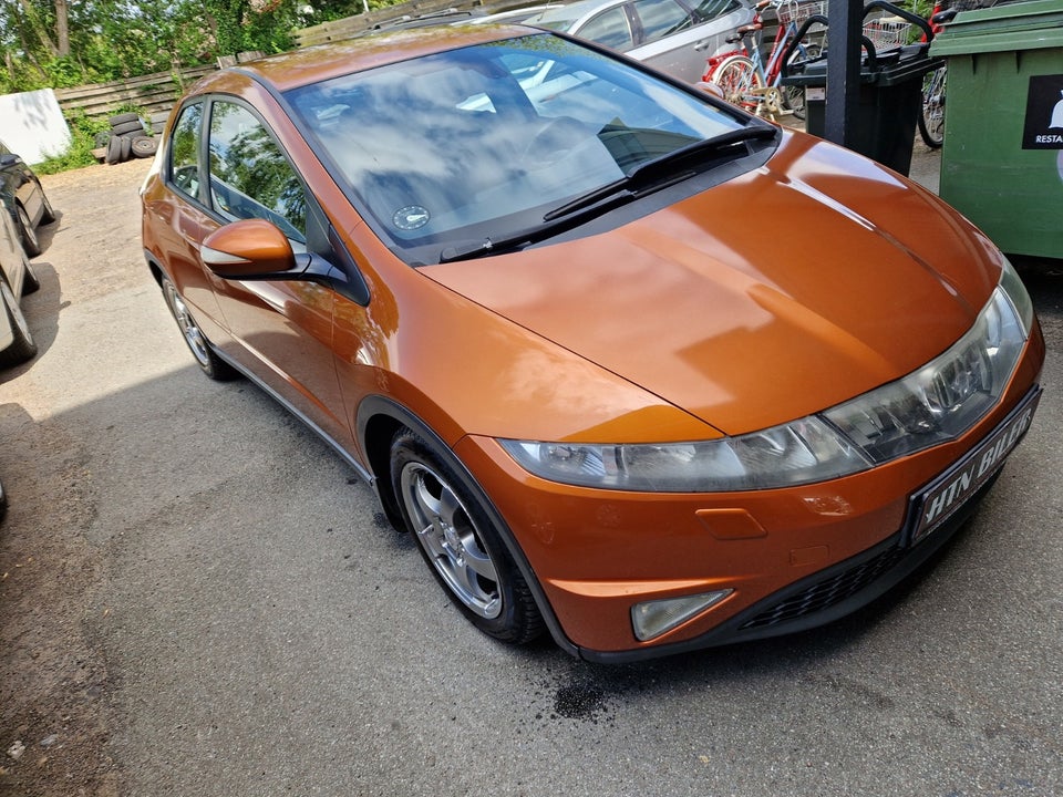 Honda Civic 1,8 Sport 5d