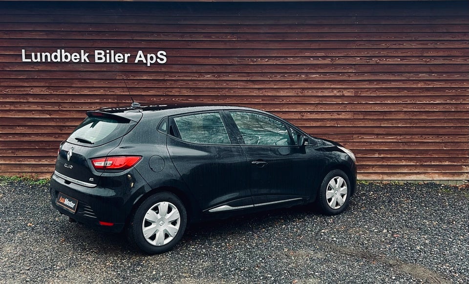 Renault Clio IV 1,5 dCi 75 Expression 5d