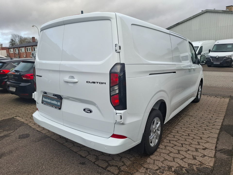 Ford Transit Custom 320L 2,5 PHEV Limited CVT