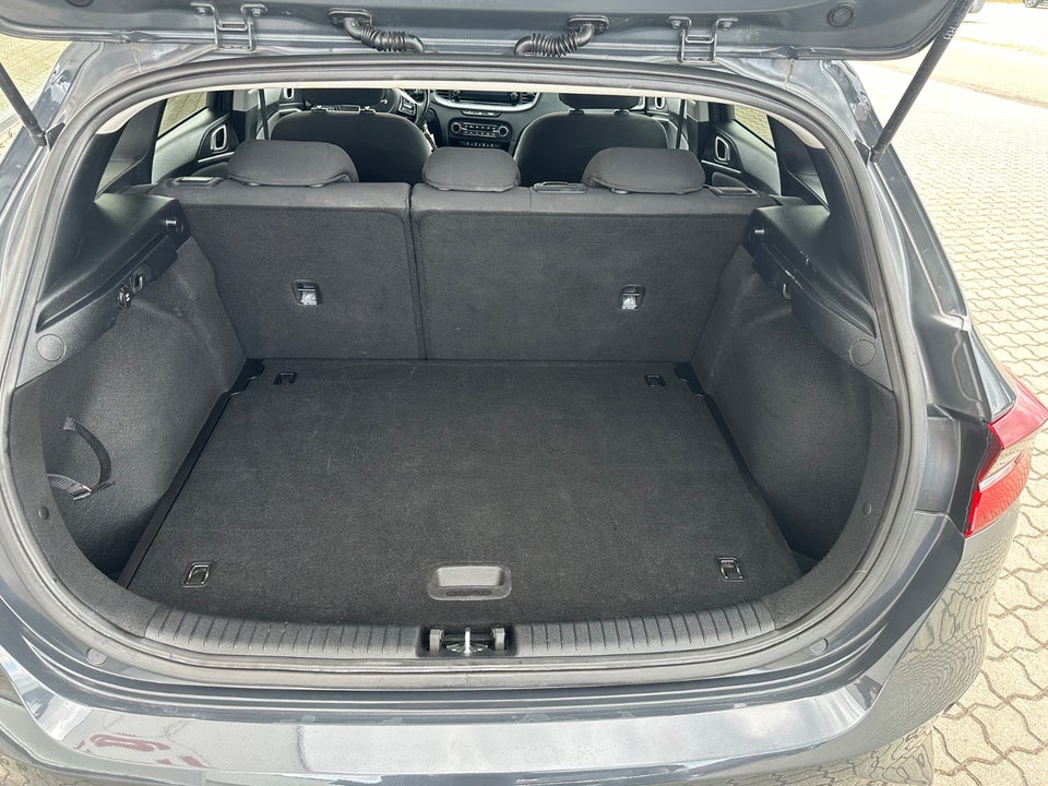 Kia Ceed 1,0 T-GDi Prestige 5d